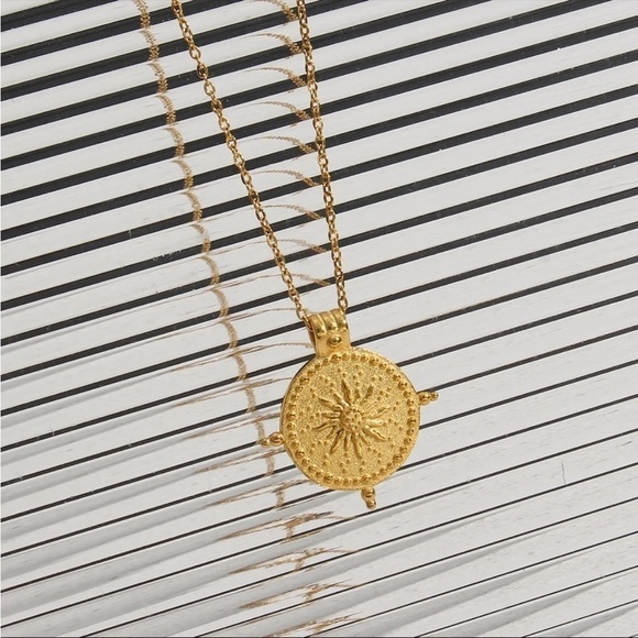 NEW 18k Gold Plated Ancient Sun Layering Necklace - Picture 9 of 11